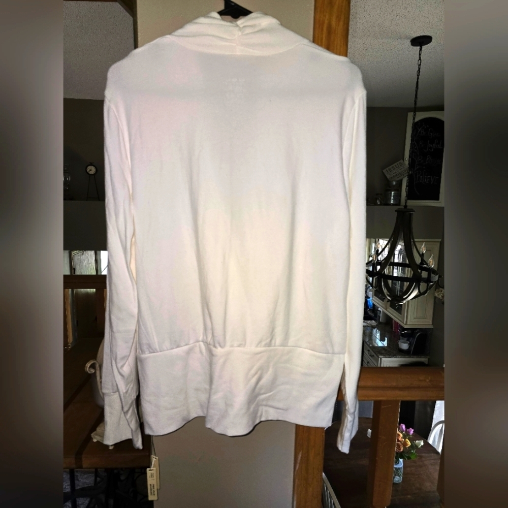 White OGLmove Wrap Cardigan - Picture 4 of 4